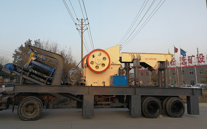 二手车架小型移动破碎车